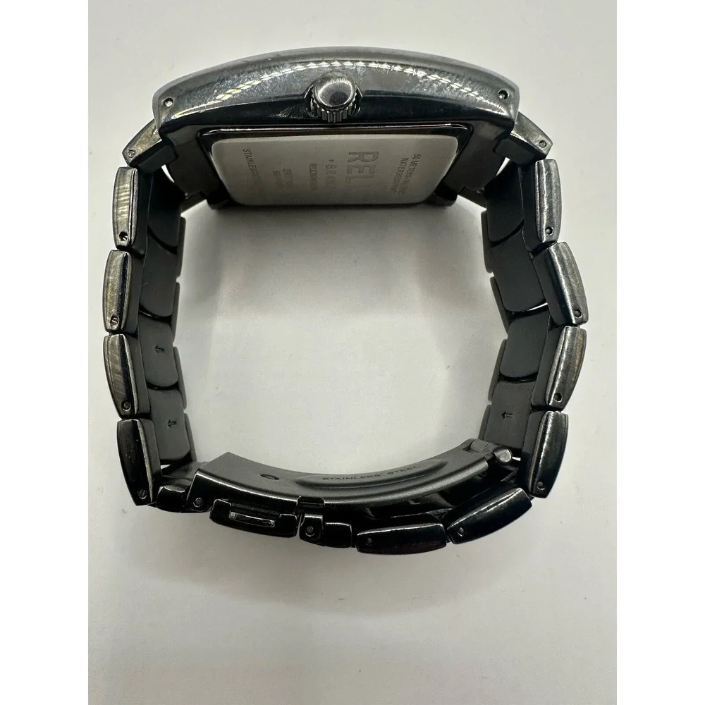 Relic ZR77109‎ Stainless Steel Gunmetal Date 31MM 6.5